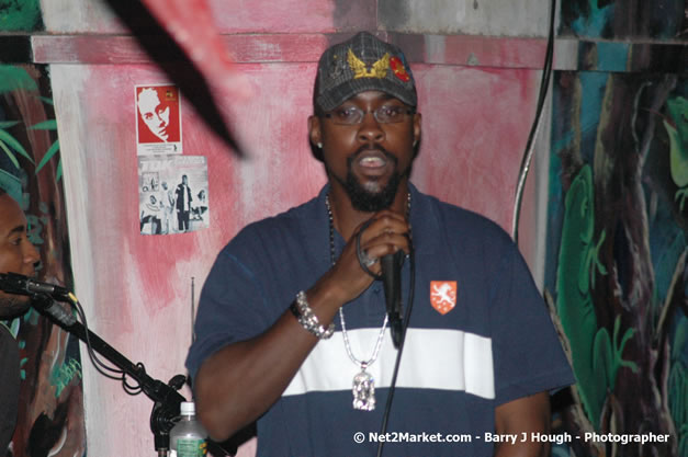 Munga & Wayne Marshall - Live in Concert @ The Jungle, Presented by The Jungle, Kraft-E, and Heineken - Friday, April 27, 2007 - The Jungle, Norman Manley Boulevard, Negril, Westmoreland, Jamaica W.I. - Negril Travel Guide, Negril Jamaica WI - http://www.negriltravelguide.com - info@negriltravelguide.com...!