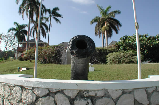 Tryall Resort & Golf Course - Negril Travel Guide, Negril Jamaica WI - http://www.negriltravelguide.com - info@negriltravelguide.com...!