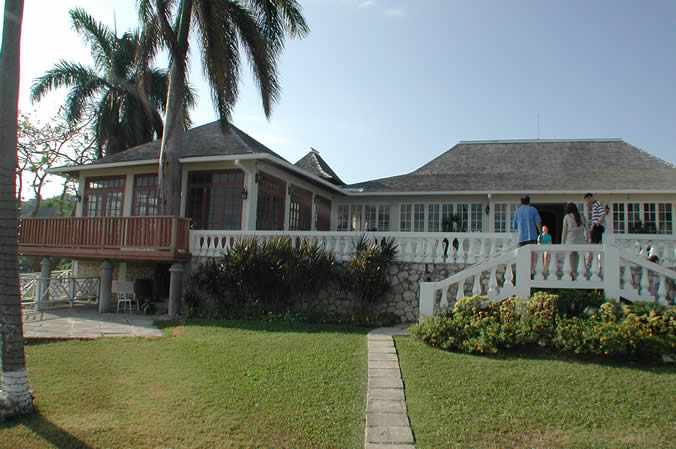 Tryall Resort & Golf Course - Negril Travel Guide, Negril Jamaica WI - http://www.negriltravelguide.com - info@negriltravelguide.com...!