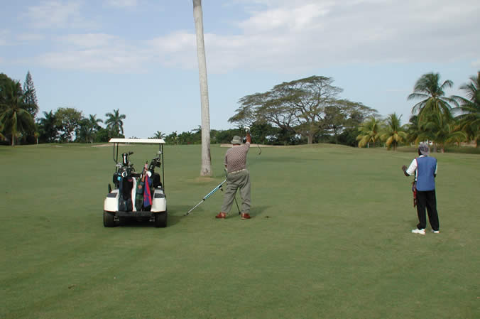 Tryall Resort & Golf Course - Negril Travel Guide, Negril Jamaica WI - http://www.negriltravelguide.com - info@negriltravelguide.com...!