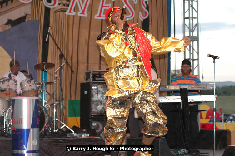 Capleton - Western Consciousness in Paradise "The Celebration Of Good Over Evil" @ Paradise Park, Paradise, Savanna-La-Mar - Saturday, April 25, 2009 - Photographs by Net2Market.com - Barry J. Hough Sr. Photojournalist/Photograper - Photographs taken with a Nikon D300 - Negril Travel Guide, Negril Jamaica WI - http://www.negriltravelguide.com - info@negriltravelguide.com...!