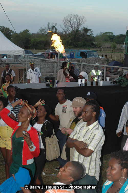 Capleton - Western Consciousness in Paradise "The Celebration Of Good Over Evil" @ Paradise Park, Paradise, Savanna-La-Mar - Saturday, April 25, 2009 - Photographs by Net2Market.com - Barry J. Hough Sr. Photojournalist/Photograper - Photographs taken with a Nikon D300 - Negril Travel Guide, Negril Jamaica WI - http://www.negriltravelguide.com - info@negriltravelguide.com...!