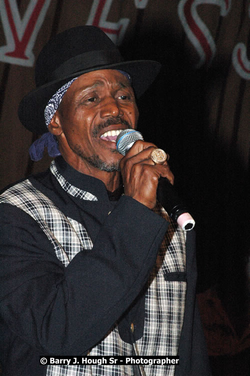 Errol Dunkley - Western Consciousness in Paradise "The Celebration Of Good Over Evil" @ Paradise Park, Paradise, Savanna-La-Mar - Saturday, April 25, 2009 - Photographs by Net2Market.com - Barry J. Hough Sr. Photojournalist/Photograper - Photographs taken with a Nikon D300 - Negril Travel Guide, Negril Jamaica WI - http://www.negriltravelguide.com - info@negriltravelguide.com...!