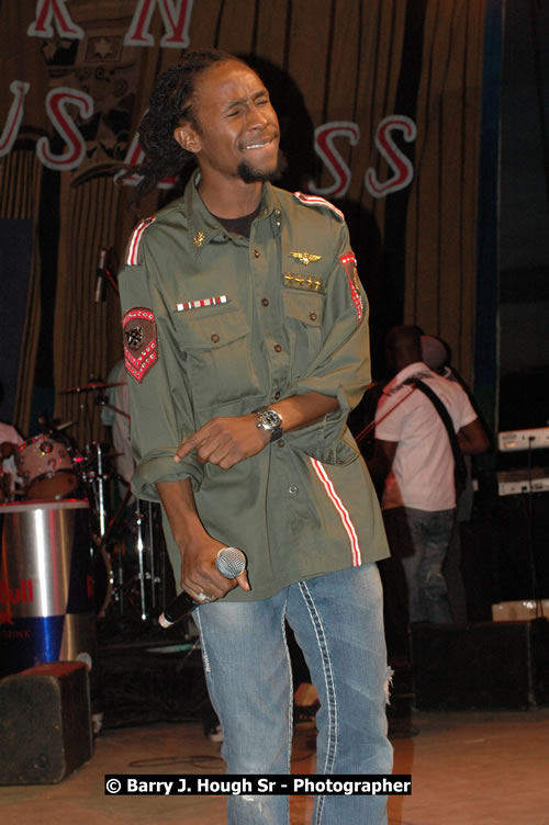 Jah Cure - Western Consciousness in Paradise "The Celebration Of Good Over Evil" @ Paradise Park, Paradise, Savanna-La-Mar - Saturday, April 25, 2009 - Photographs by Net2Market.com - Barry J. Hough Sr. Photojournalist/Photograper - Photographs taken with a Nikon D300 - Negril Travel Guide, Negril Jamaica WI - http://www.negriltravelguide.com - info@negriltravelguide.com...!