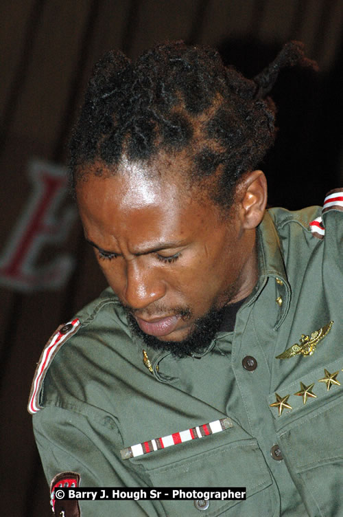 Jah Cure - Western Consciousness in Paradise "The Celebration Of Good Over Evil" @ Paradise Park, Paradise, Savanna-La-Mar - Saturday, April 25, 2009 - Photographs by Net2Market.com - Barry J. Hough Sr. Photojournalist/Photograper - Photographs taken with a Nikon D300 - Negril Travel Guide, Negril Jamaica WI - http://www.negriltravelguide.com - info@negriltravelguide.com...!