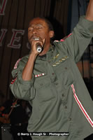 DSC_6757.jpg (58,321 bytes)