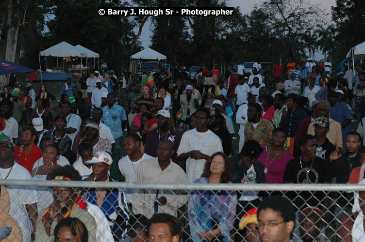 Jah Cure - Western Consciousness in Paradise "The Celebration Of Good Over Evil" @ Paradise Park, Paradise, Savanna-La-Mar - Saturday, April 25, 2009 - Photographs by Net2Market.com - Barry J. Hough Sr. Photojournalist/Photograper - Photographs taken with a Nikon D300 - Negril Travel Guide, Negril Jamaica WI - http://www.negriltravelguide.com - info@negriltravelguide.com...!