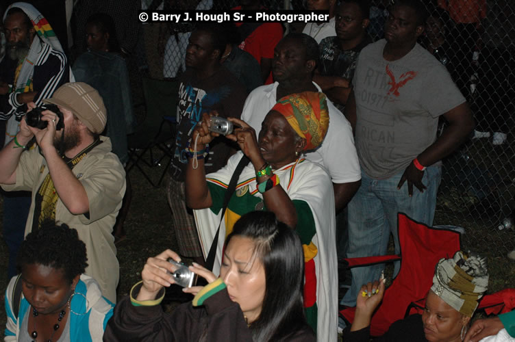 Jah Cure - Western Consciousness in Paradise "The Celebration Of Good Over Evil" @ Paradise Park, Paradise, Savanna-La-Mar - Saturday, April 25, 2009 - Photographs by Net2Market.com - Barry J. Hough Sr. Photojournalist/Photograper - Photographs taken with a Nikon D300 - Negril Travel Guide, Negril Jamaica WI - http://www.negriltravelguide.com - info@negriltravelguide.com...!