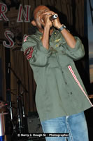 DSC_6769.jpg (74,336 bytes)