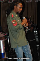 DSC_6772.jpg (66,906 bytes)