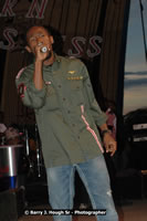 DSC_6810.jpg (57,991 bytes)