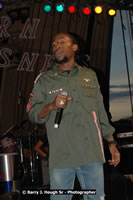 DSC_6812.jpg (65,665 bytes)