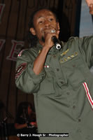 DSC_6830.jpg (55,645 bytes)