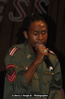 DSC_6834.jpg (51,661 bytes)