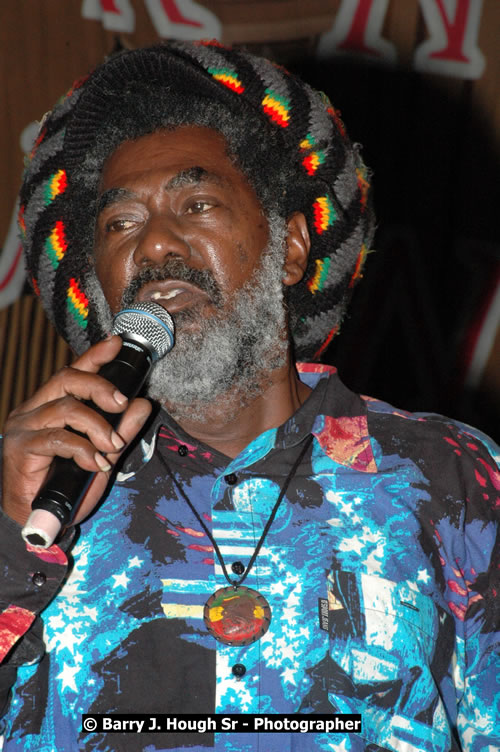 Johnny Clarke - Western Consciousness in Paradise "The Celebration Of Good Over Evil" @ Paradise Park, Paradise, Savanna-La-Mar - Saturday, April 25, 2009 - Photographs by Net2Market.com - Barry J. Hough Sr. Photojournalist/Photograper - Photographs taken with a Nikon D300 - Negril Travel Guide, Negril Jamaica WI - http://www.negriltravelguide.com - info@negriltravelguide.com...!