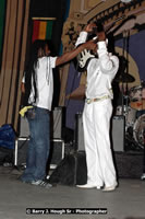 DSC_6621.jpg (85,373 bytes)