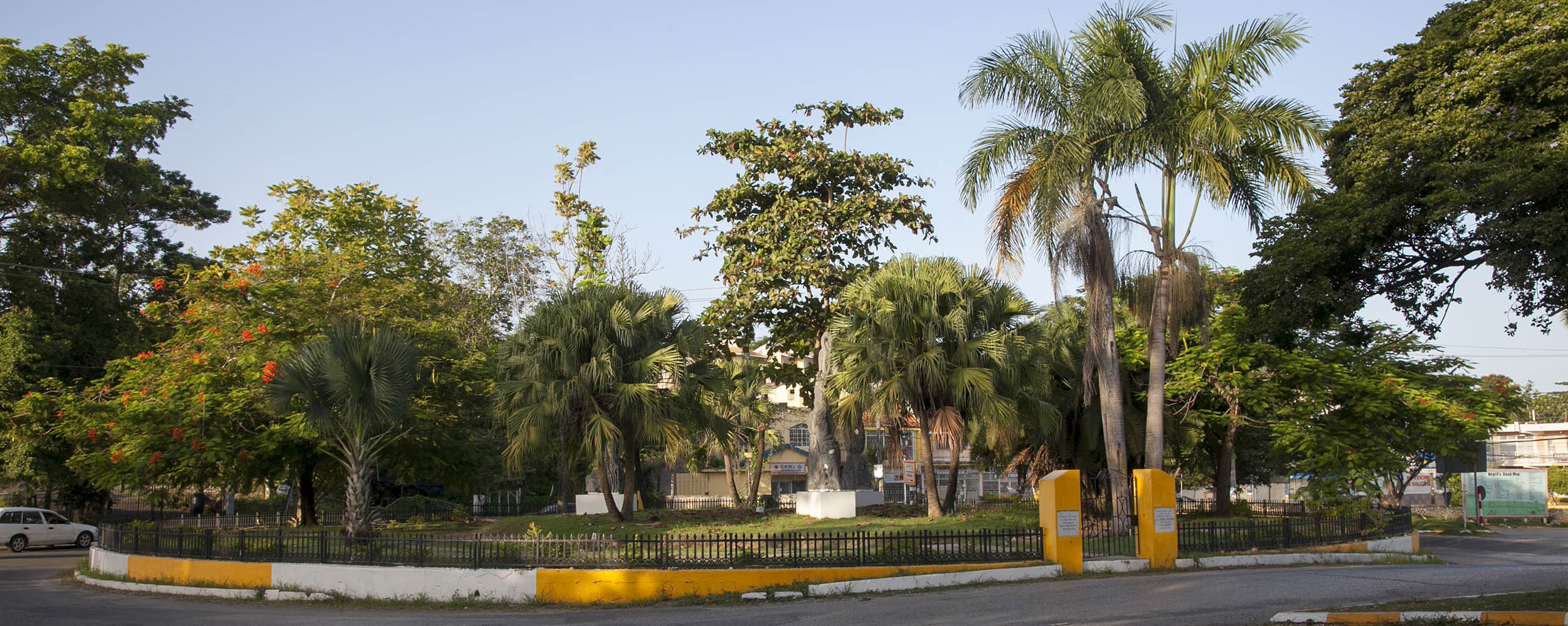 The Round About @ Negril Jamaica