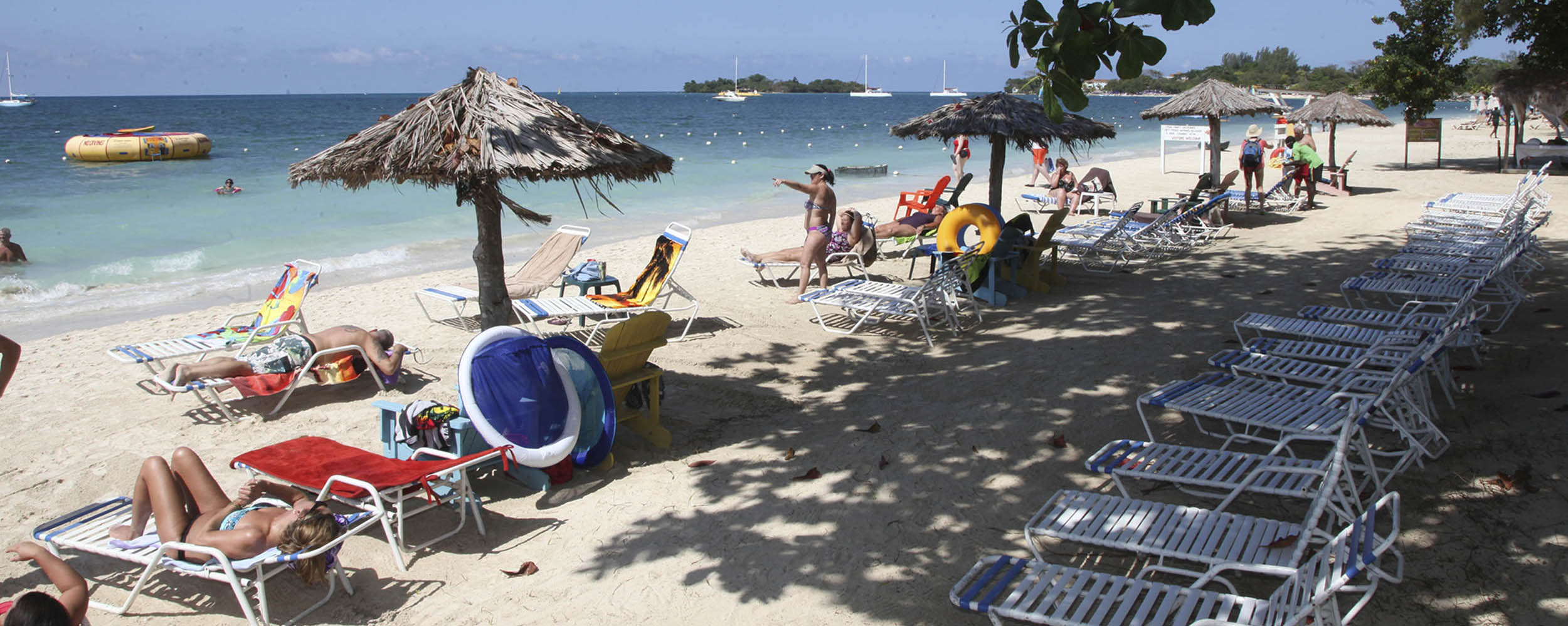 The Famous Negril Beach, Negril Jamaica