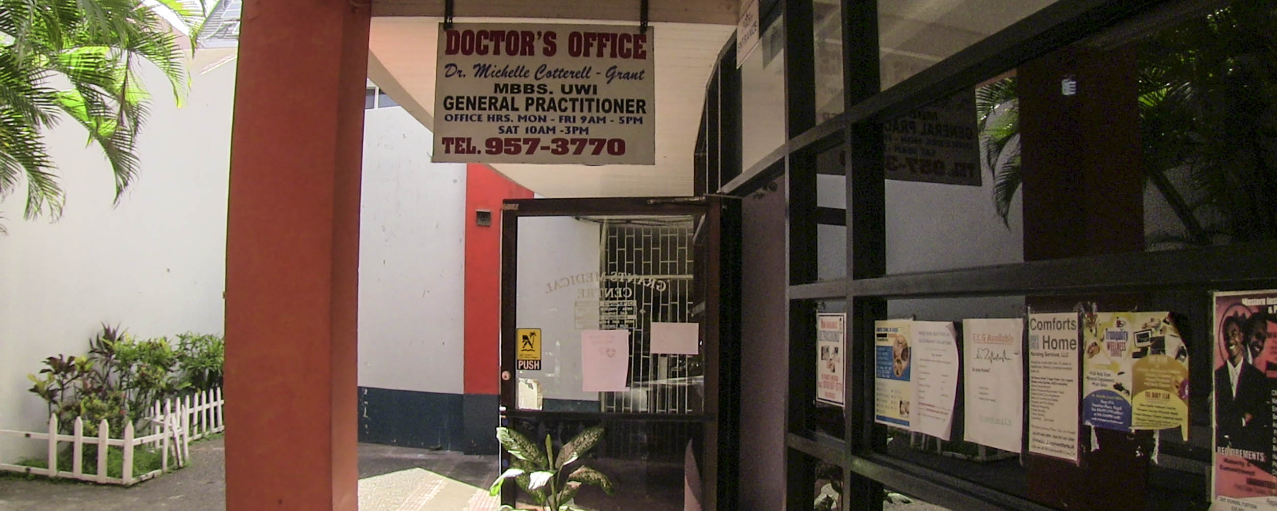 Dr. Grant Medical - Sunshine Village Complex - West End Road - Negril Jamaica