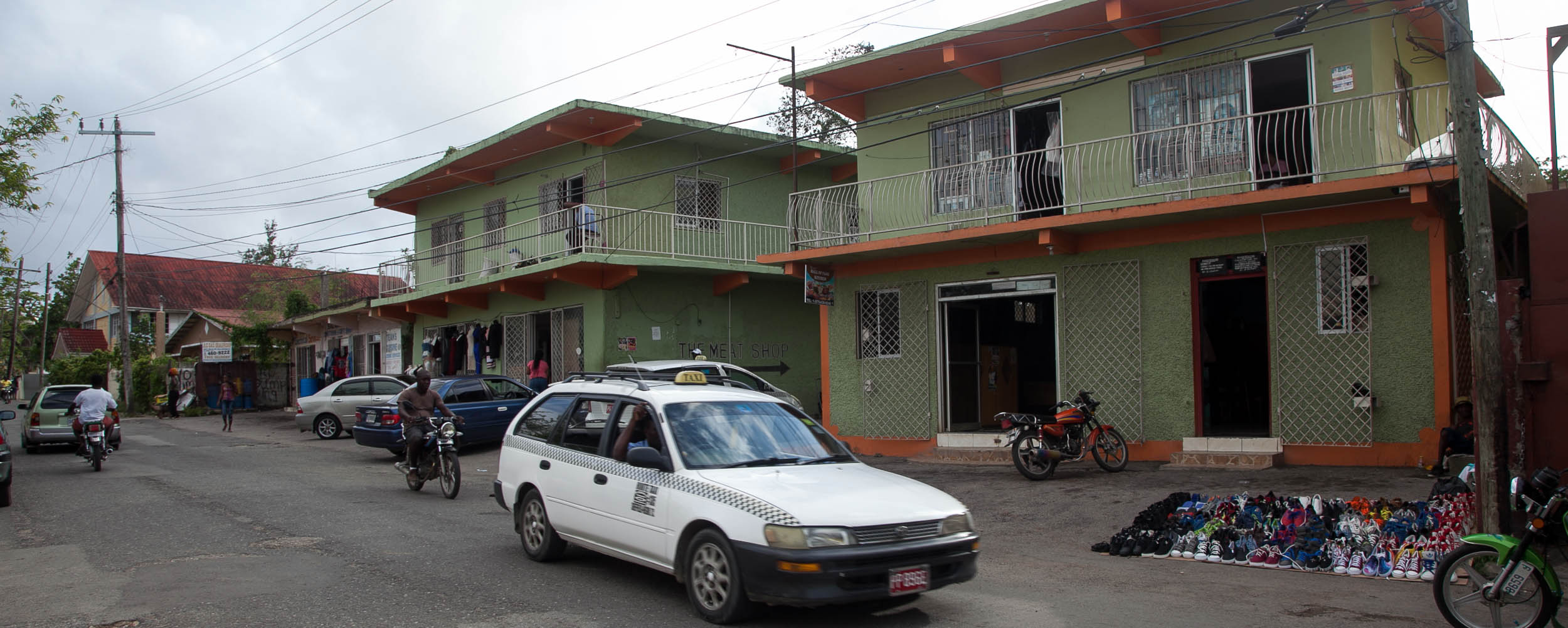 Negril Center Shopping - Negril Jamaica